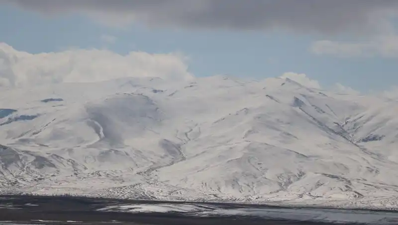 Türkiye’nin Dört İlinde Kar Yağışı ve Soğuk Hava Alarmı