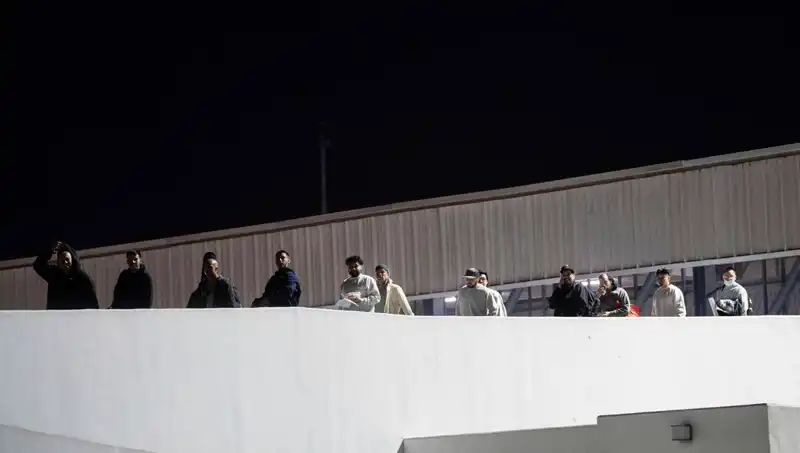 Düzensiz Göçmen Operasyonu: İki İlde Yüzlerce Yakalama Yapıldı