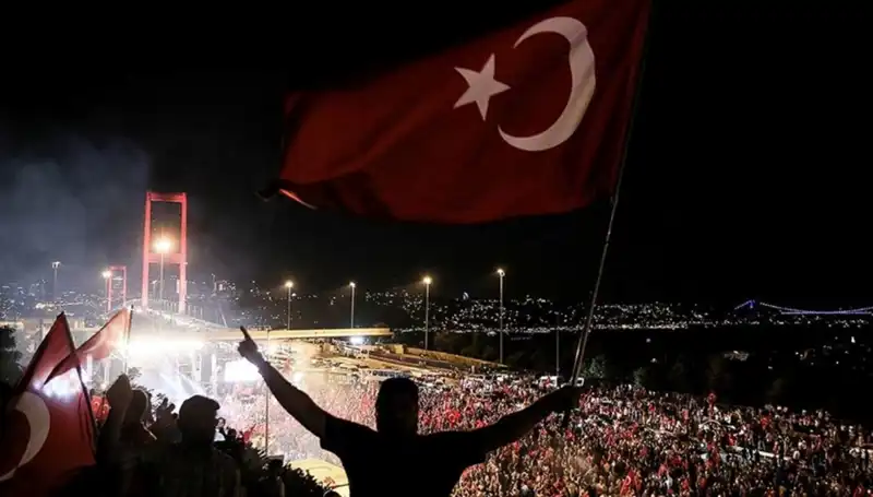 15 Temmuz Destanı: "En Uzun Gece" Tiyatro Gösterimi Külliye’de!