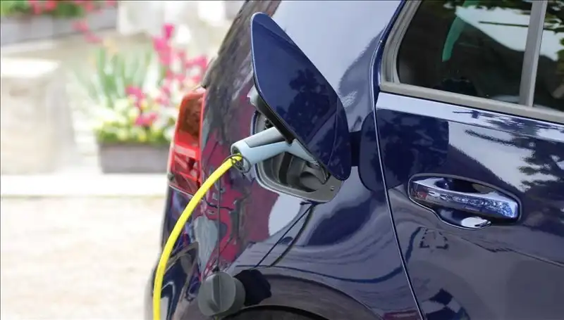 Tesla'nın Rekorunu Kıracak Yeni Elektrikli Araç Geliyor!