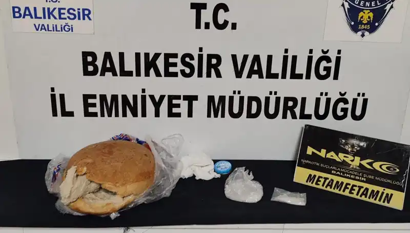 Uyuşturucu Kaçakçılığına Yenilikçi Yöntem: Ekmeğin İçine Gizlemek